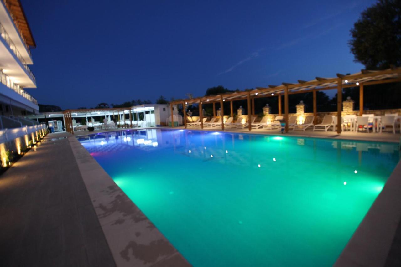 Hotel Riviera Борш Экстерьер фото