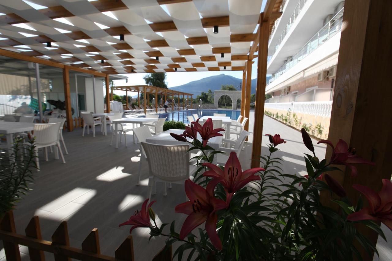 Hotel Riviera Борш Экстерьер фото