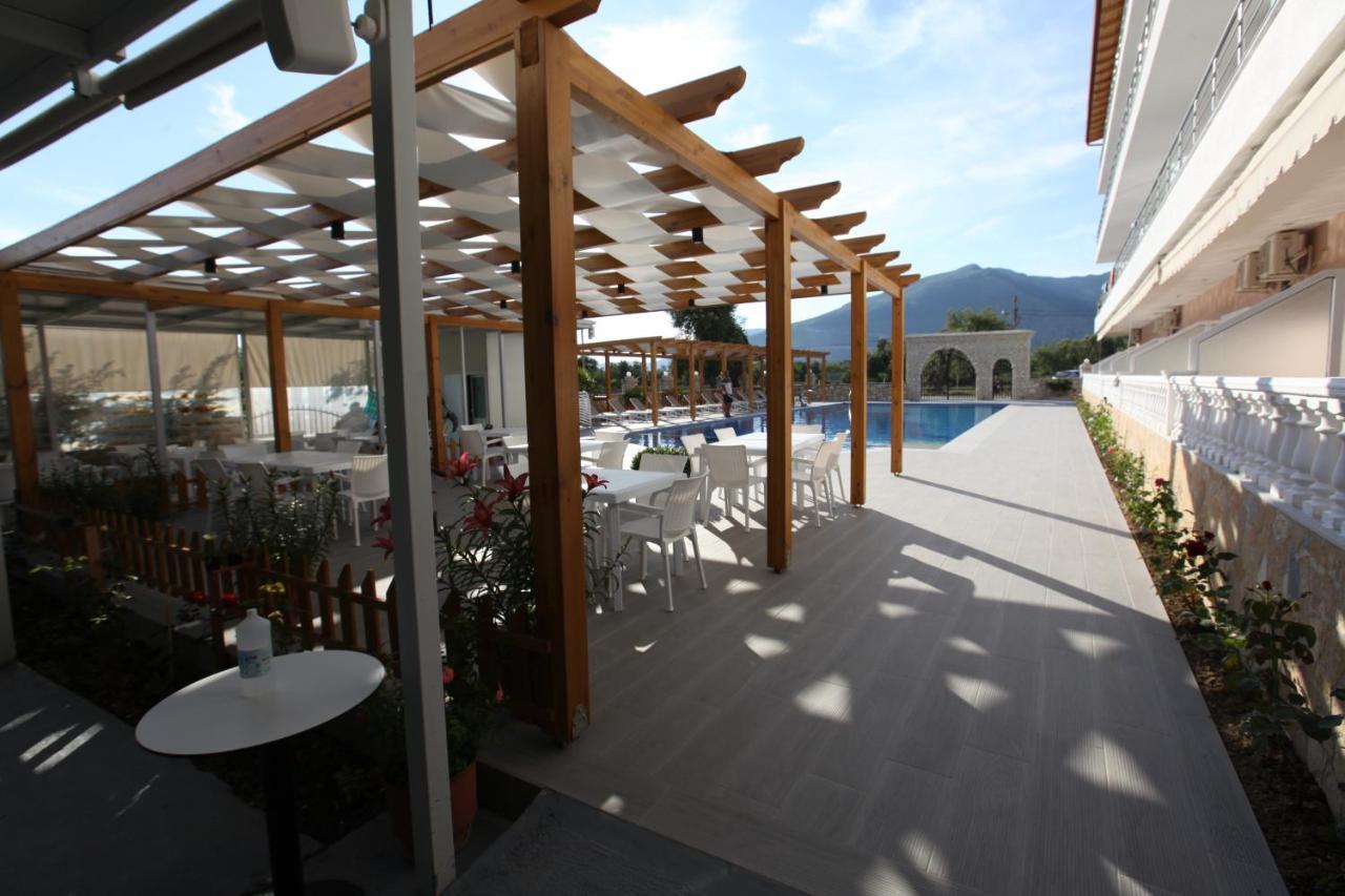Hotel Riviera Борш Экстерьер фото