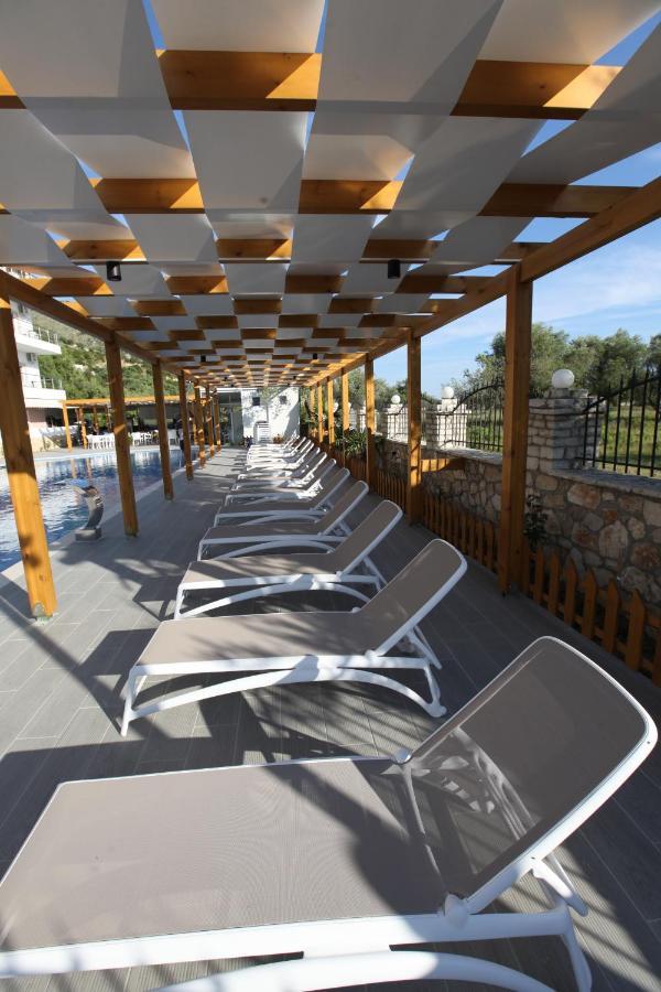 Hotel Riviera Борш Экстерьер фото